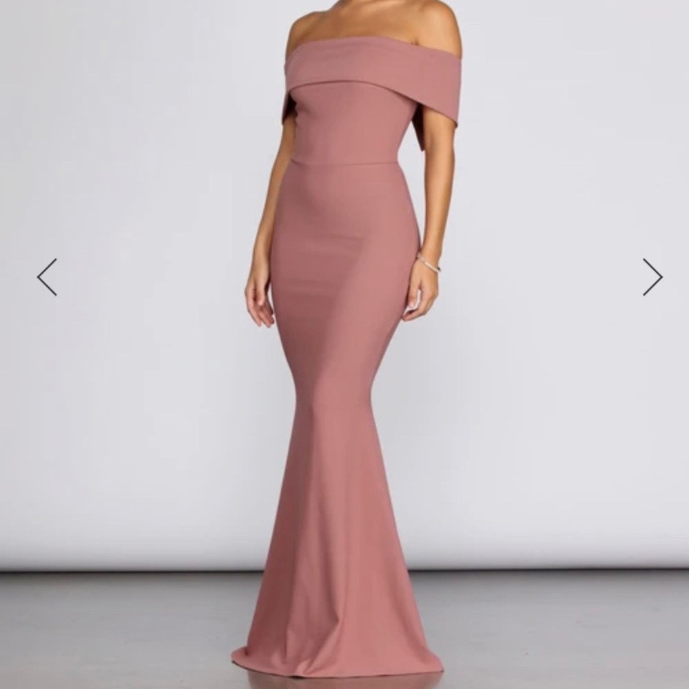 Windsor Strapless Gown Mauve